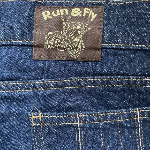 Run & Fly Jeans - Picture 7 of 10
